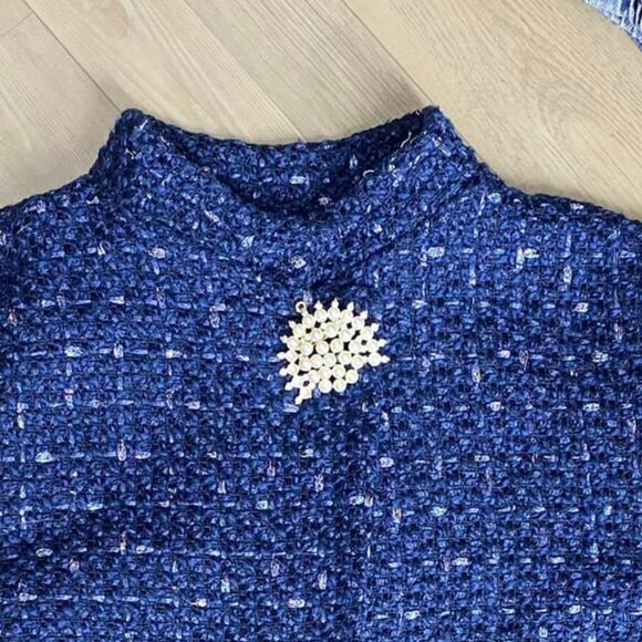 Royal Blue Cropped Tweed Jacket with Pearl Brooch Detail - Picture 3 of 4